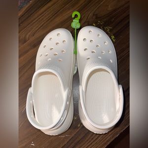 White platform crocs